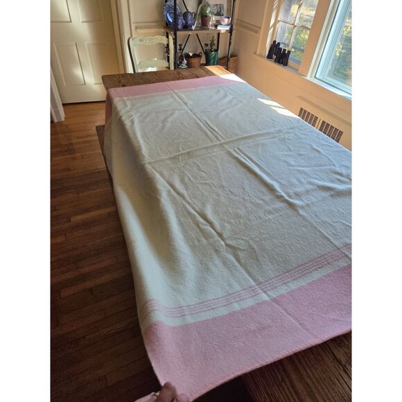 VTG Wool Blanket twin 82x65 Cream & Pink Stripes flaws cottage corps prairie - Picture 9 of 9